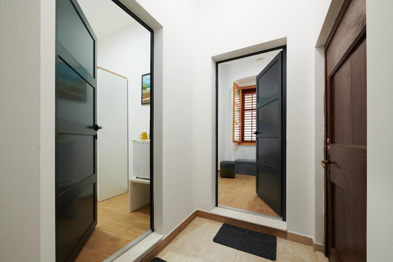 Tomy - Katy Bed & Breakfast Trogir Exterior photo